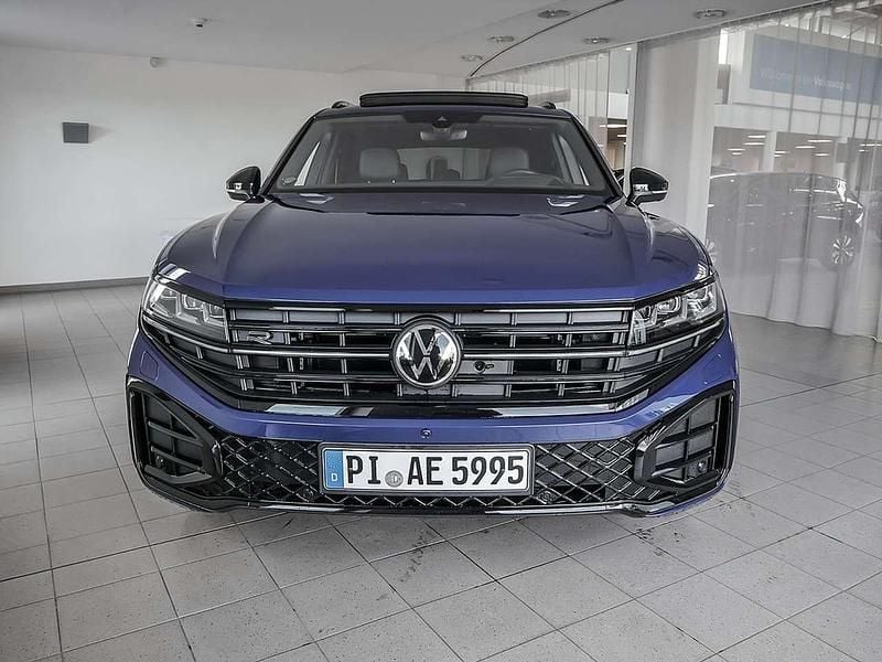Gebraucht VW Touareg R-line 286 PS (210 kW) 2025 Lapiz blue SUV
