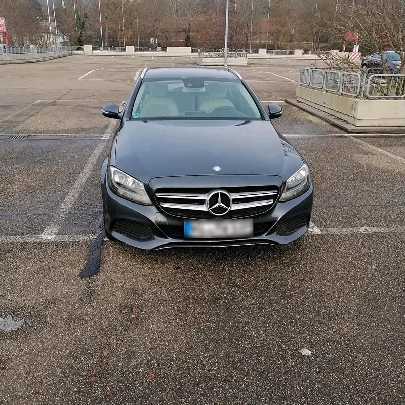 Gebraucht Mercedes C220 170 PS (125 kW) 2016 Grau Kombi