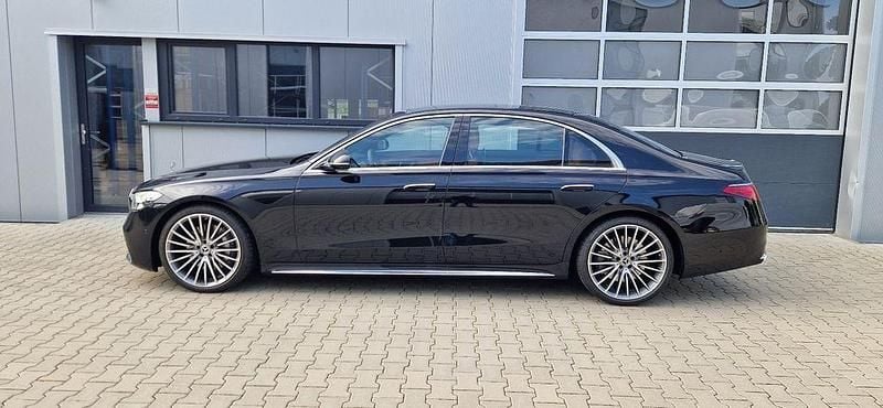 Schwarz Neu 2025 Mercedes S580 AMG Limousine | 172.900 € (Superpreis) - Bild 1/4