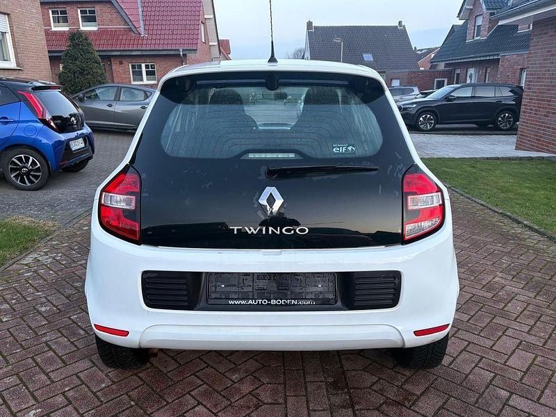 Gebraucht Renault Twingo 71 PS (52 kW) 2016 Weiß Kleinwagen