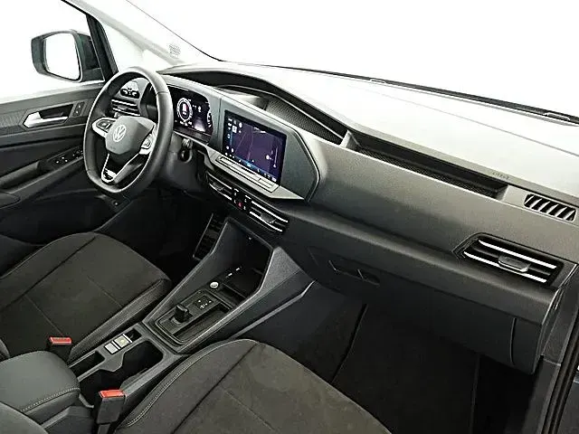 Gebraucht VW Caddy Maxi Life 116 PS (85 kW) 2025 Blau Van / Kleinbus