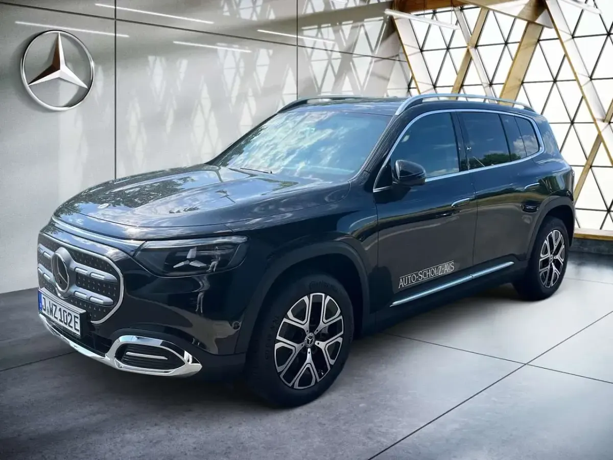 Gebraucht Mercedes GLB250 Progressive 200 kW (272 PS) 2026 Schwarz SUV