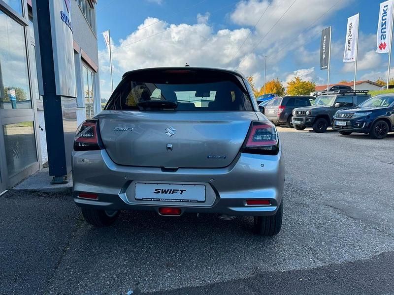 Gebraucht Suzuki Swift Comfort 83 PS (61 kW) 2025 Silber Kleinwagen