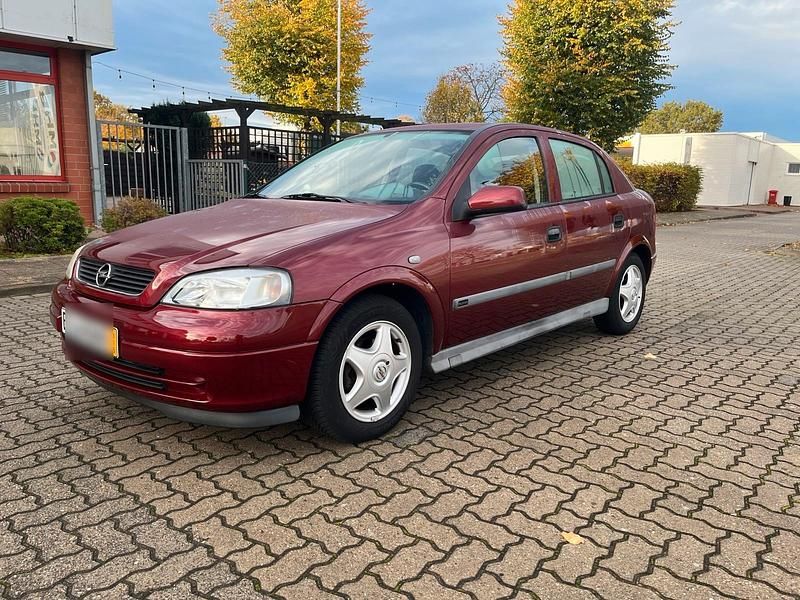 Rot Gebraucht 1999 Opel Astra Elegance Kleinwagen | 1.850 € (Fairer Preis) - Bild 1/4