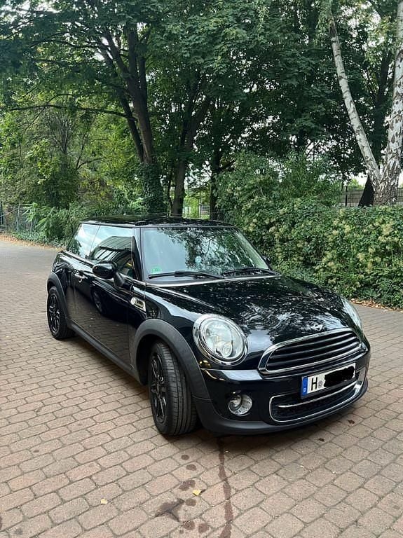 Schwarz Gebraucht 2013 Mini ONE Kleinwagen | 5.900 € (Teuer) - Bild 1/4