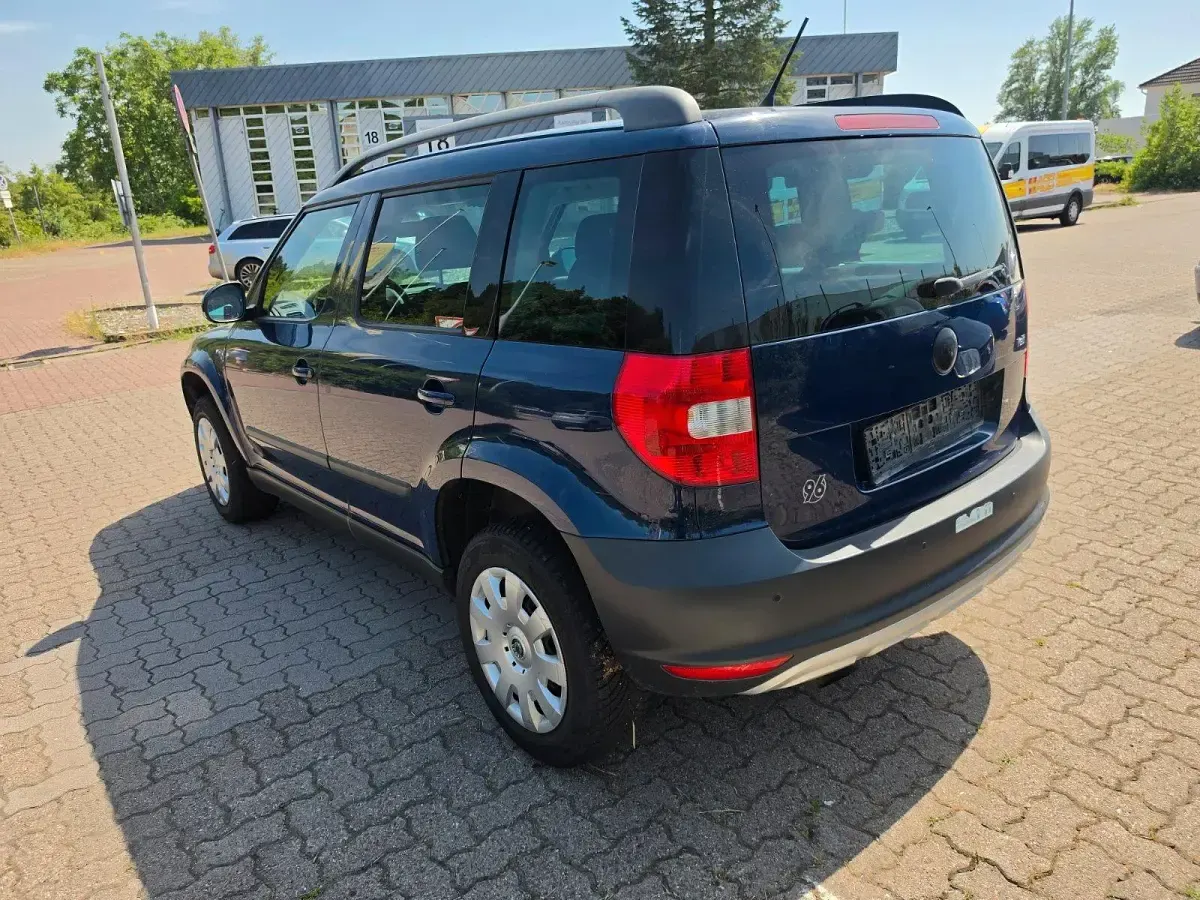 Gebraucht Skoda Yeti 105 PS (77 kW) 2011 Schwarz SUV