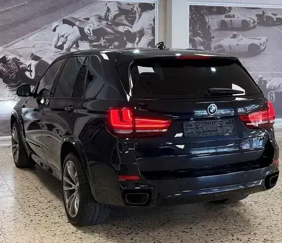 Gebraucht BMW X5 M50 Performance 381 PS (280 kW) 2014 Schwarz SUV