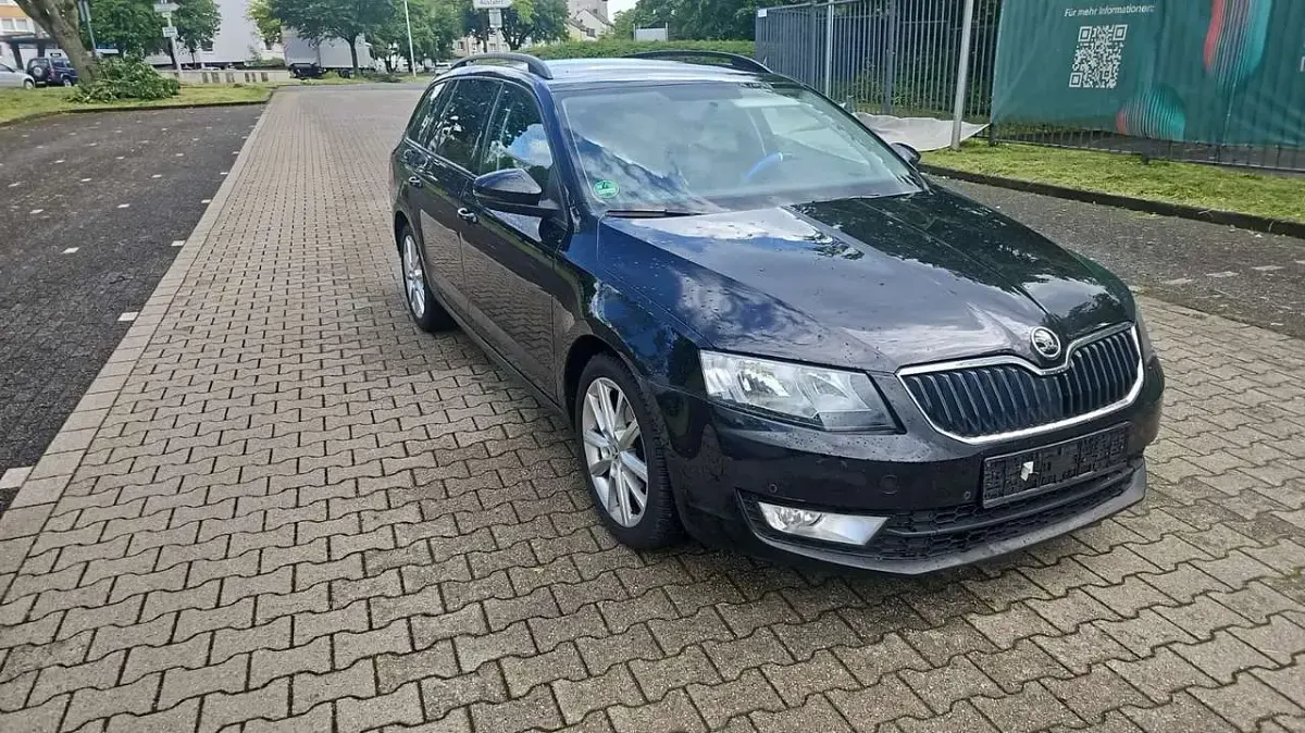 Usata Skoda Octavia Ambition 150 CV (110 kW) 2017 Nero Station wagon