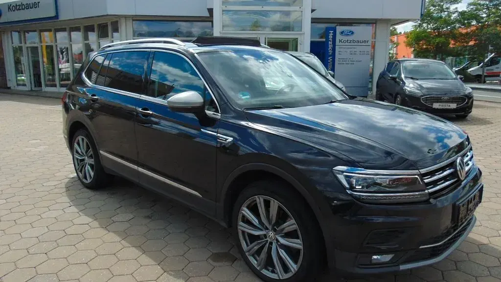 Gebraucht VW Tiguan Allspace Highline 190 PS (139 kW) 2019 Schwarz SUV