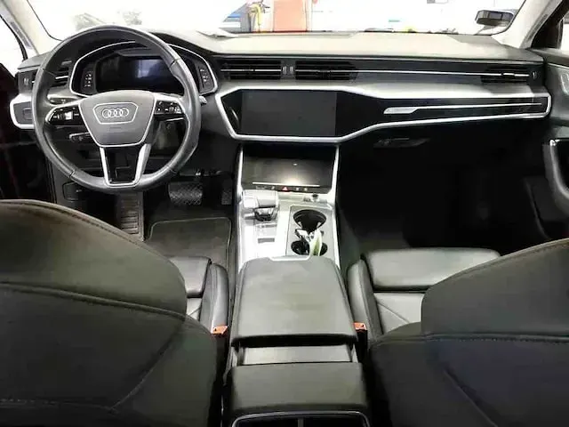 Gebraucht Audi A6 Sport 265 PS (194 kW) 2022 Firmamentblau metallic Kombi