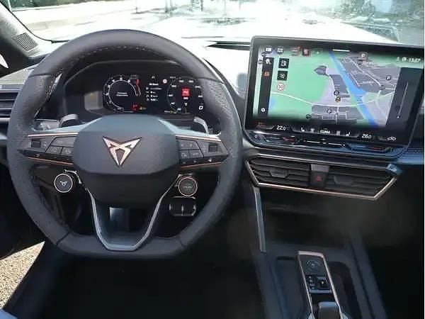 Neu Cupra Leon 300 PS (220 kW) 2026 Grau Kombi