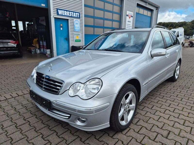 Silber Gebraucht 2007 Mercedes C180 Kombi | 7.800 € (Etwas zu teuer) - Bild 1/4