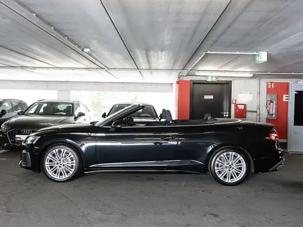 Gebraucht Audi A5 Cabriolet S-Line 204 PS (150 kW) 2024 Mythosschwarz metallic Cabrio