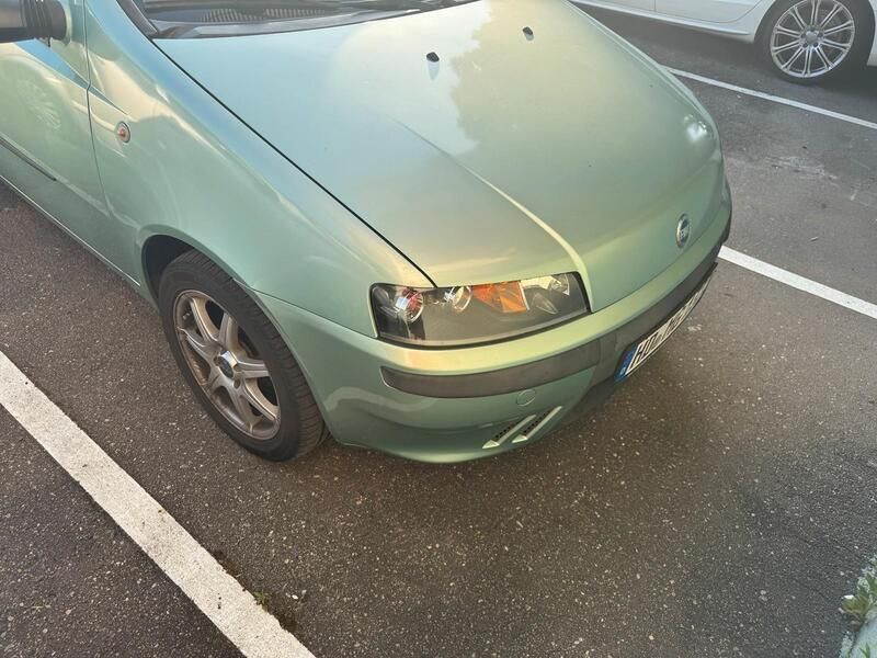 Grün Gebraucht 2001 Fiat Punto Kleinwagen | 1.400 € (Fairer Preis) - Bild 1/4
