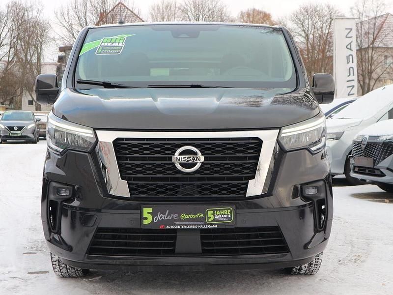 Gebraucht Nissan NV300 Tekna 170 PS (125 kW) 2022 Jet black (m) Van