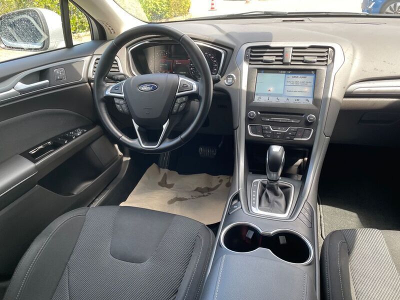 Gebraucht Ford Mondeo Titanium 179 PS (131 kW) 2018 Silber Kombi
