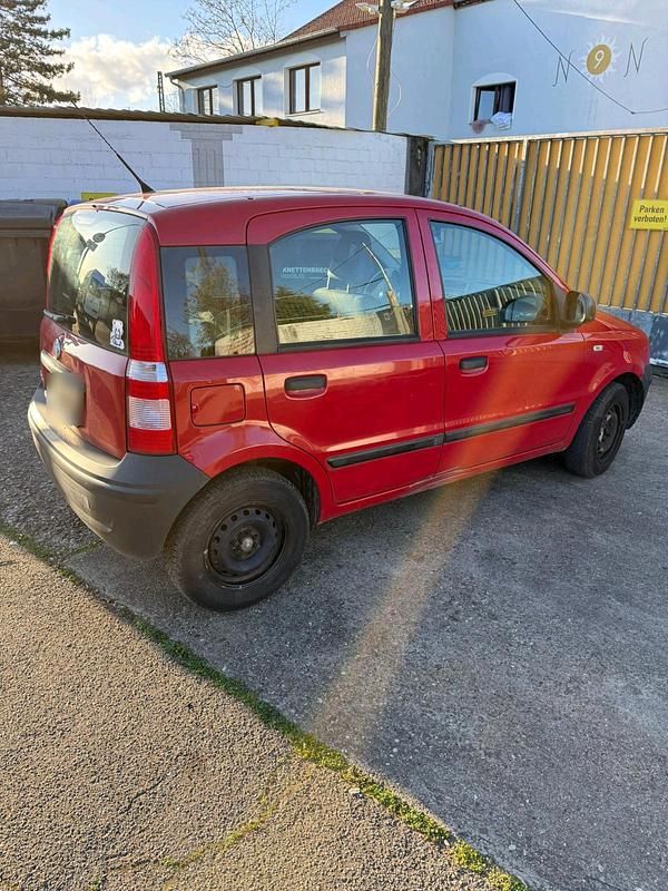 Gebraucht Fiat Panda 54 PS (39 kW) 2009 Rot Kleinwagen