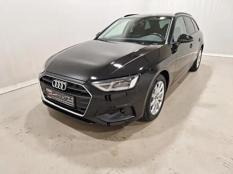 Gebraucht Audi A4 Comfort 150 PS (110 kW) 2022 Mythosschwarz metallic Kombi