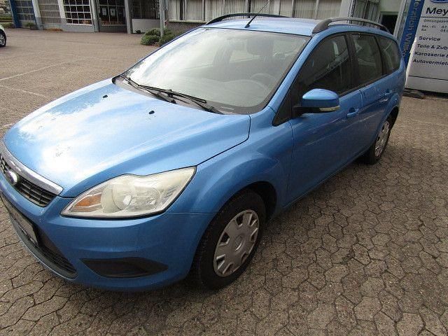 Blau Gebraucht 2009 Ford Focus Style Limousine | 990 € (Guter Preis) - Bild 1/3