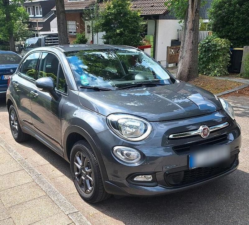 Grau Gebraucht 2017 Fiat 500X SUV | 10.199 € (Guter Preis) - Bild 1/4