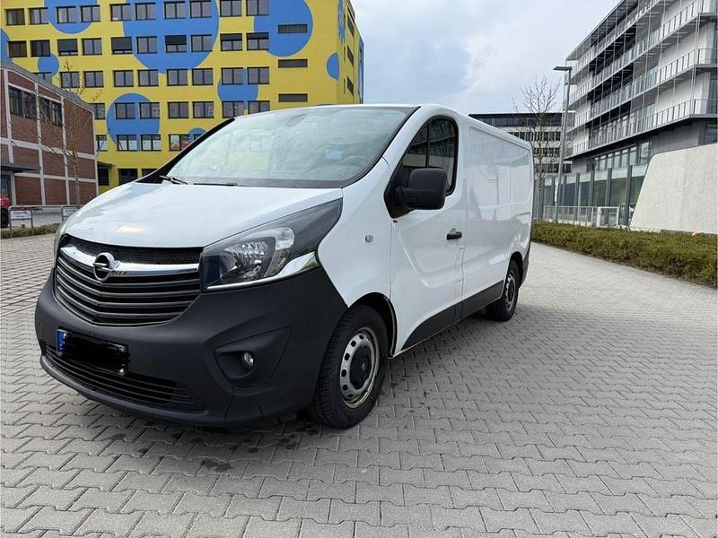 Gebraucht Opel Vivaro 120 PS (88 kW) 2016 Weiß Van / Kleinbus