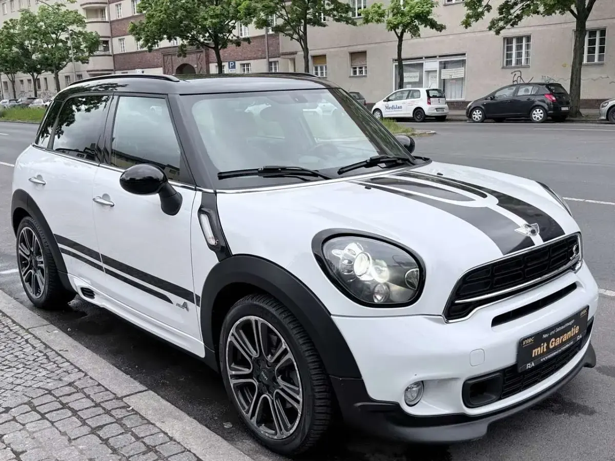 Używany Mini Cooper S 190 KM (139 kW) 2015 Biały Hatchback