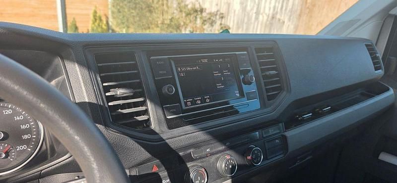 Gebraucht VW Crafter 177 PS (130 kW) 2021 Weiß Van