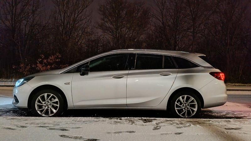 Gebraucht Opel Astra Elegance 122 PS (89 kW) 2021 Silber Kombi