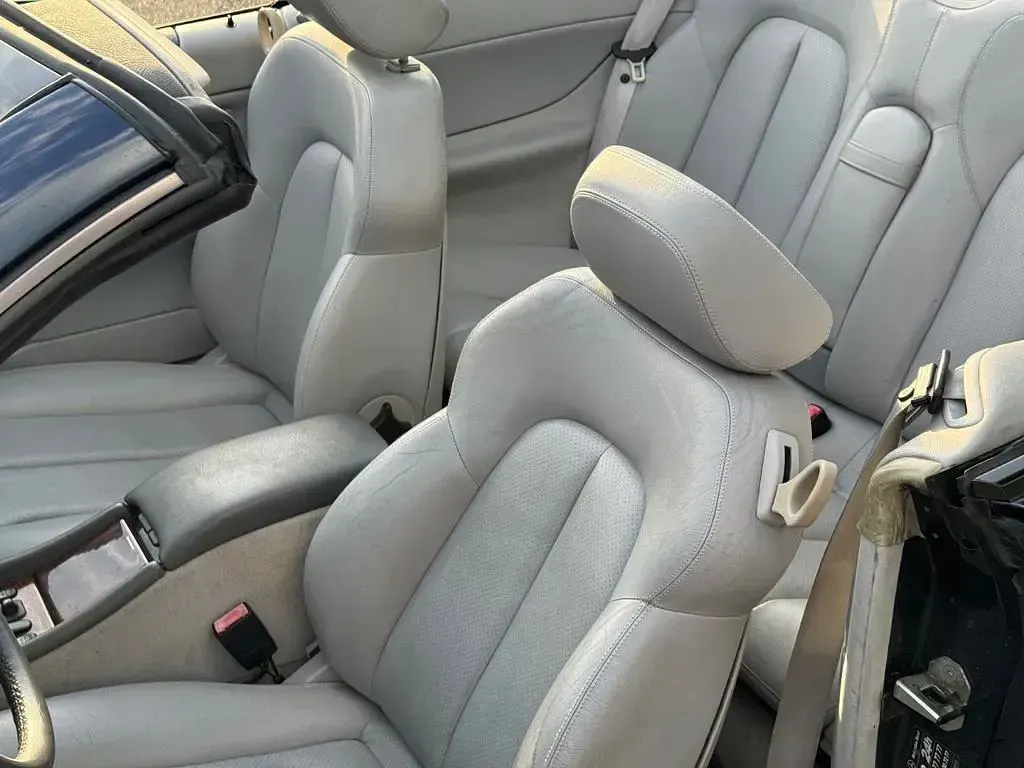 Gebraucht Mercedes CLK230 Elegance 193 PS (141 kW) 1999 Blau Cabrio