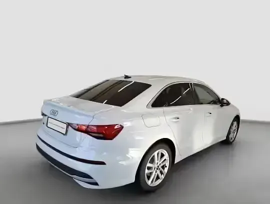 Gebraucht Audi A3 Advanced Plus 150 PS (110 kW) 2025 Weiß Limousine