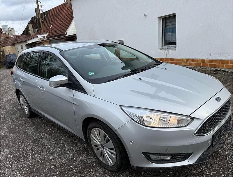 Usata Ford Focus 120 CV (88 kW) 2017 Argento Station wagon