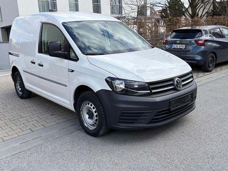 Gebraucht VW Caddy 102 PS (75 kW) 2017 Weiß Van / Kleinbus