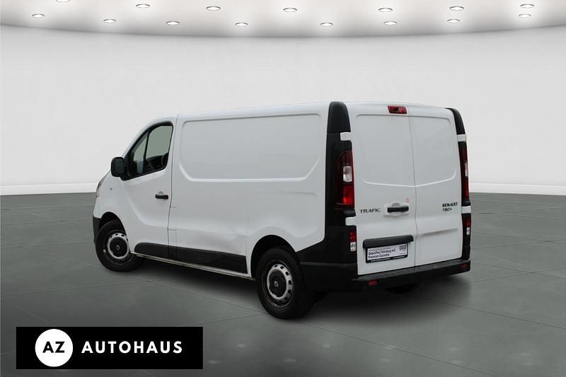 Gebraucht Renault Trafic Komfort 95 PS (69 kW) 2018 Weiß Van / Kleinbus