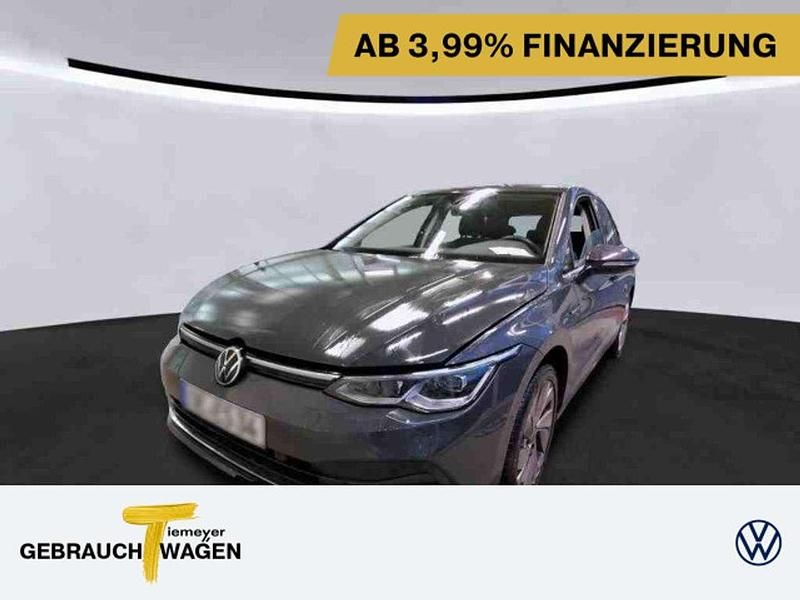 Grau Gebraucht 2022 VW Golf VIII Style Limousine | 21.450 € (Superpreis) - Bild 1/4