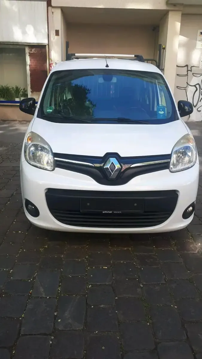 Second-hand Renault Kangoo 90 CP (66 kW) 2014 Alb Monovolum