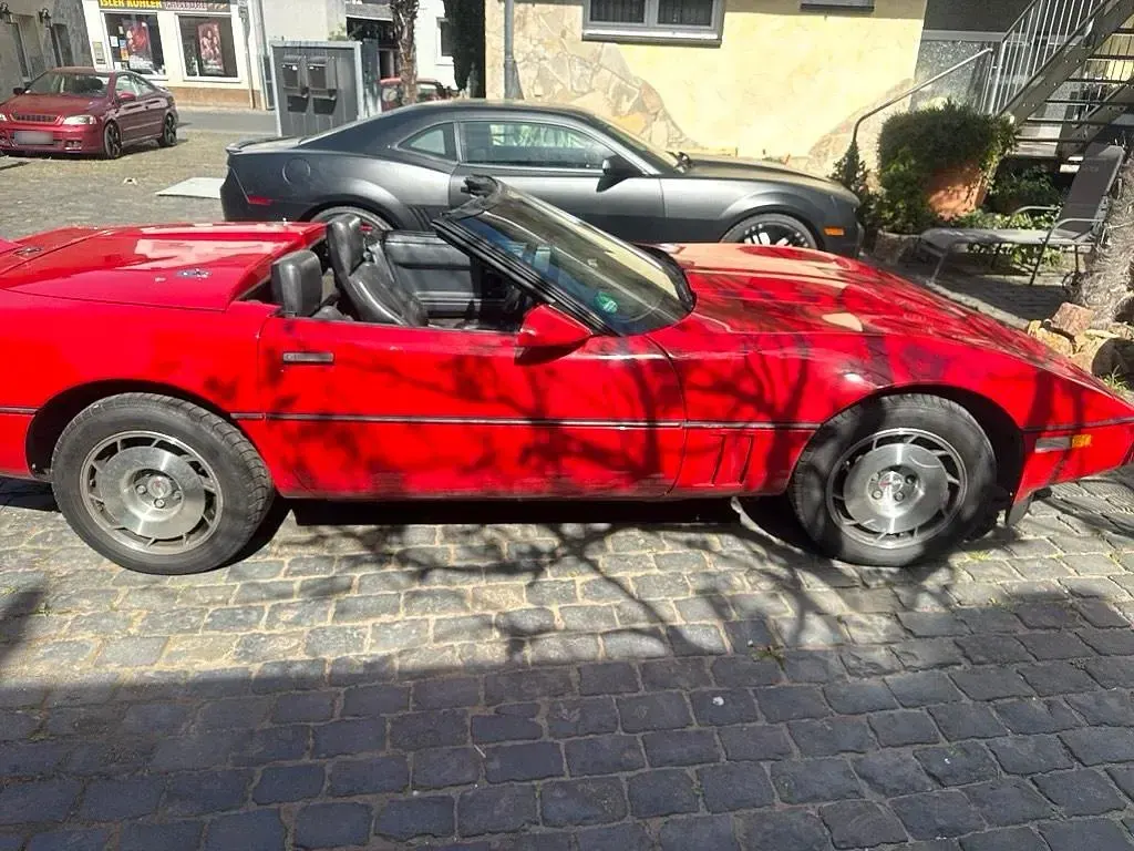Second-hand Corvette C4 250 CP (183 kW) 1987 Roșu Cabrio