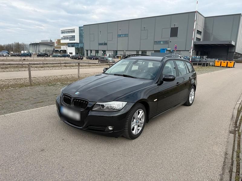 Gebraucht BMW 320 Performance 170 PS (125 kW) 2009 Schwarz Kombi