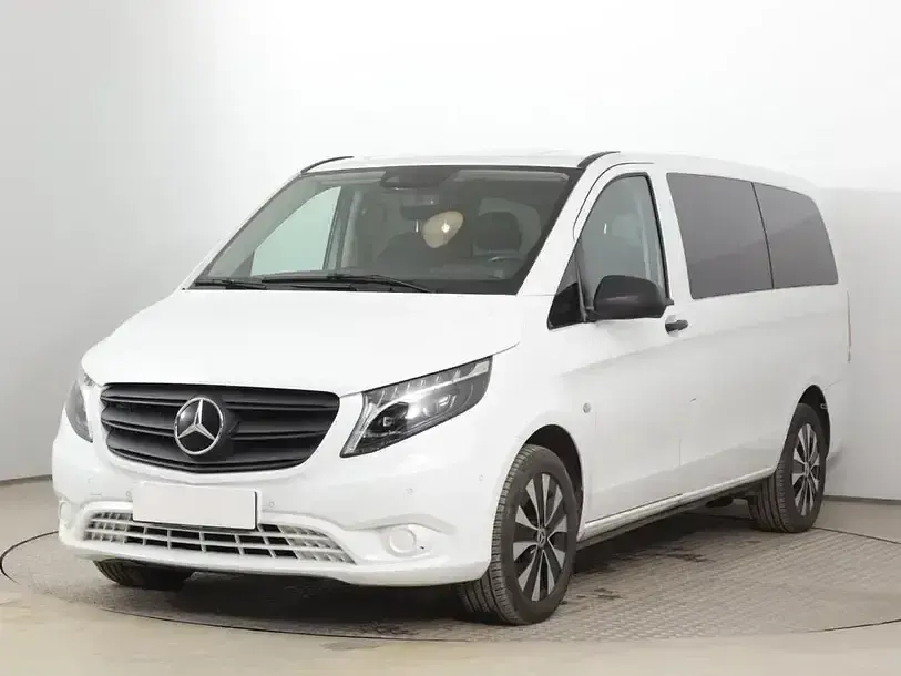 Gebraucht Mercedes Vito 190 PS (139 kW) 2023 Weiß Van