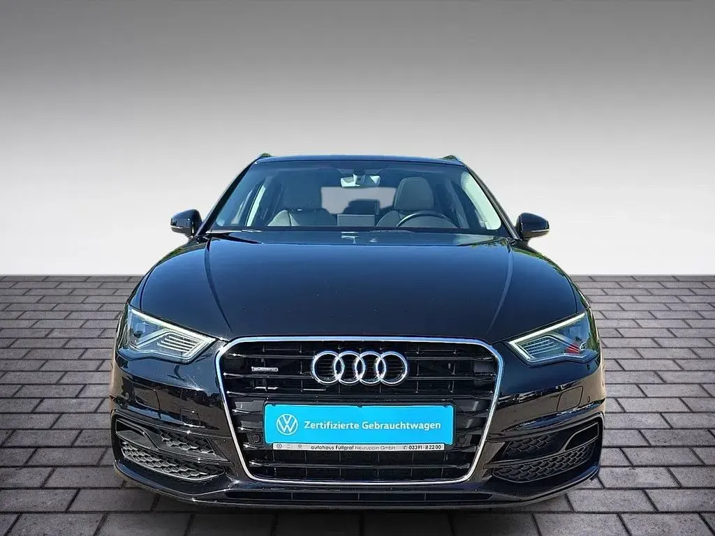 Gebraucht Audi A3 Sport 179 PS (131 kW) 2016 Schwarz Limousine