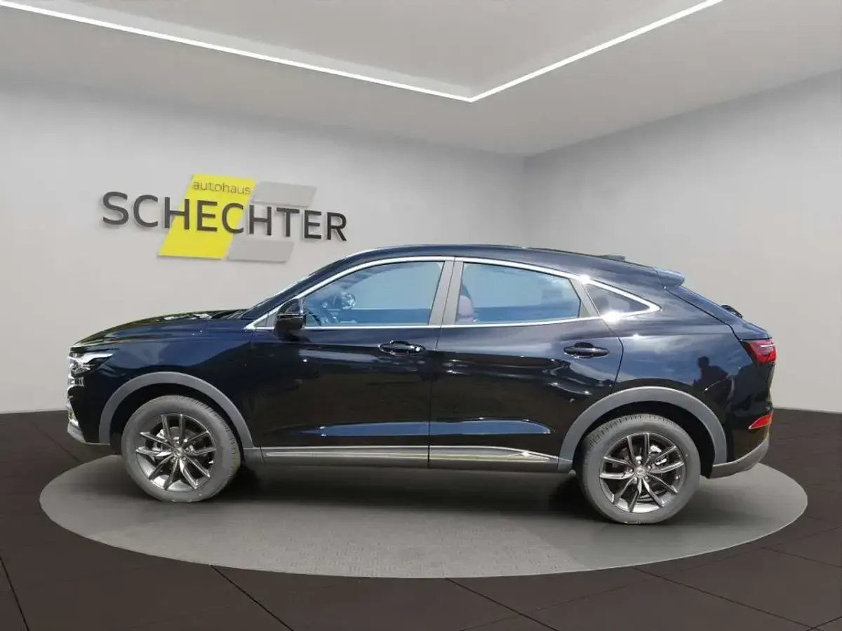 Gebraucht DFSK Fengon 137 PS (100 kW) 2024 Schwarz metallic SUV