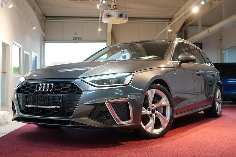 Gebraucht Audi A4 S-Line 204 PS (150 kW) 2023 Grau Kombi