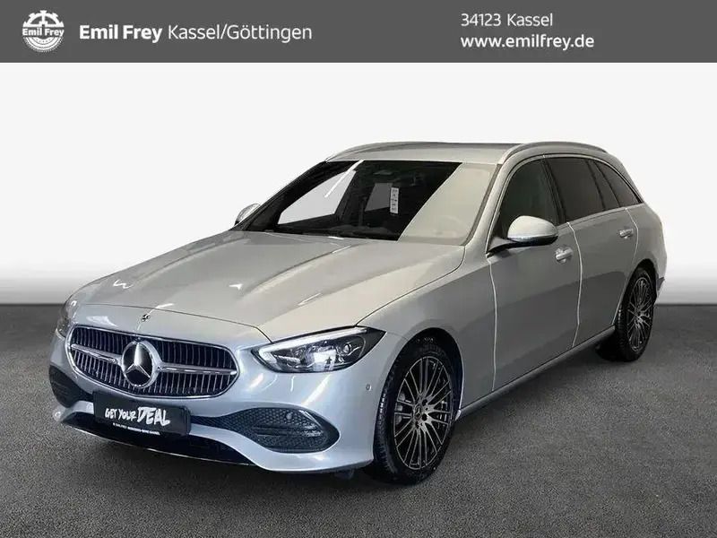 Grau Gebraucht 2025 Mercedes C180 Avantgarde Kombi | 46.950 € - Bild 1/4