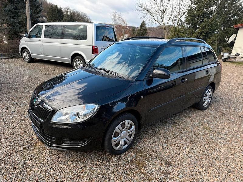 Gebraucht Skoda Fabia Ambition 90 PS (66 kW) 2012 Schwarz Kombi