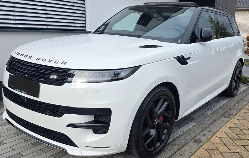 Weiß Gebraucht 2022 Land Rover Range Rover Sport Dynamic SUV | 84.490 € - Bild 1/4