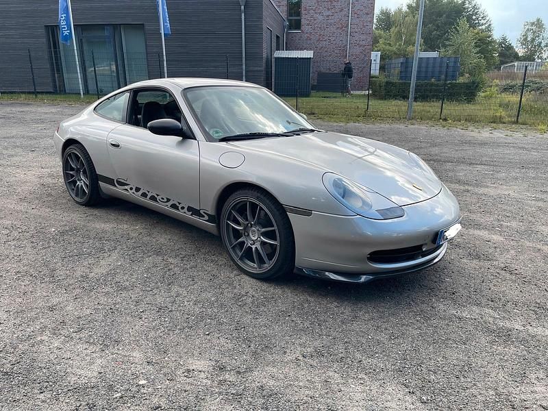 Silber Gebraucht 2000 Porsche 911 Carrera Coupé | 24.500 € (Superpreis) - Bild 1/4