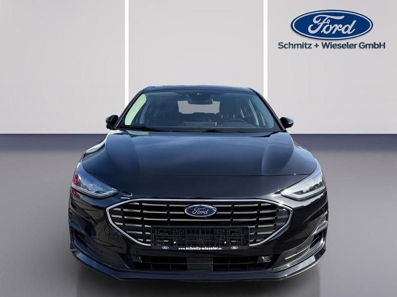 Neu Ford Focus Titanium 155 PS (114 kW) 2026 Agateblack metallic Limousine