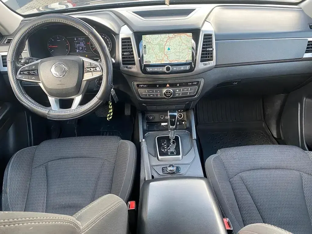 Gebraucht SsangYong Musso Quartz 181 PS (133 kW) 2019 Grau Pickup