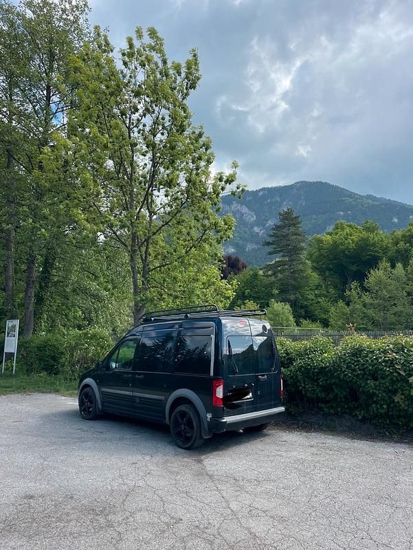 Gebraucht Ford Transit Connect 110 PS (80 kW) 2010 Schwarz Van / Kleinbus