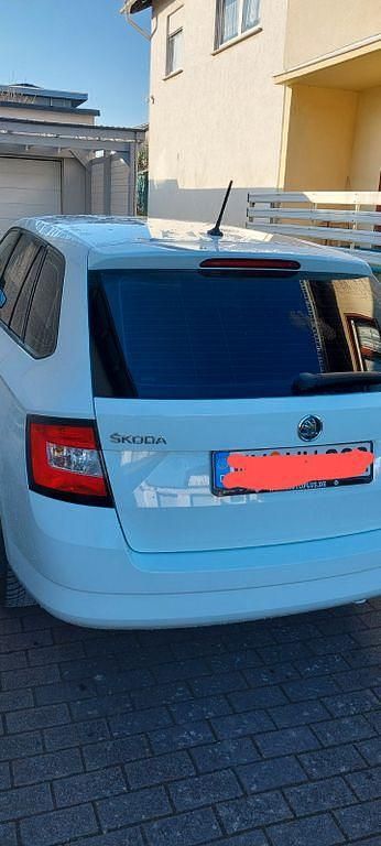 Gebraucht Skoda Fabia Active 95 PS (69 kW) 2018 Weiß Kombi