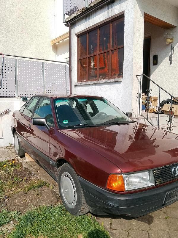 Second-hand Audi 80 90 CP (66 kW) 1991 Roșu Berlinǎ